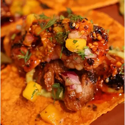 Taco mar y tierra