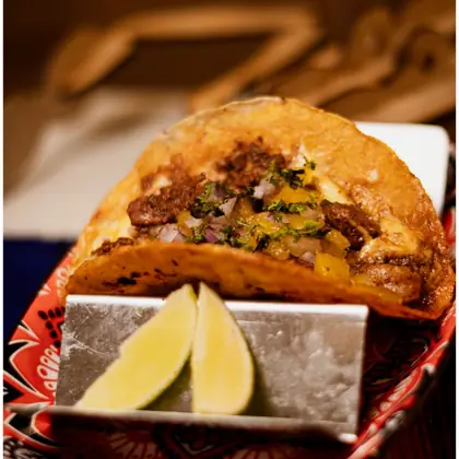 Taco al pastor